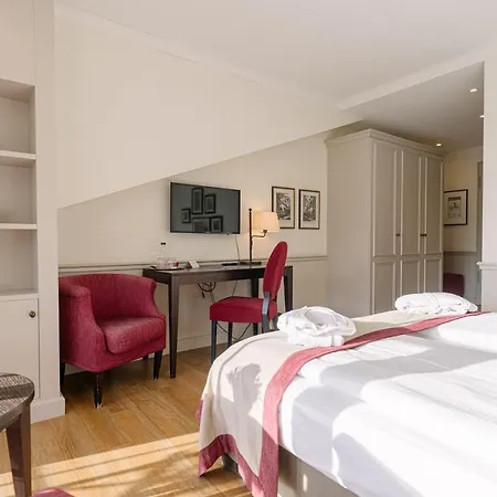 Parkhotel Surenburg 4*