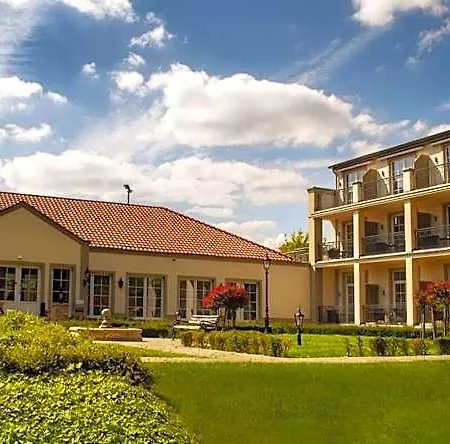 Parkhotel Surenburg 4*