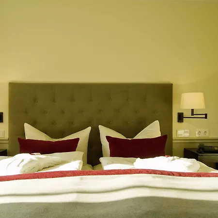 ホテル Parkhotel Surenburg
