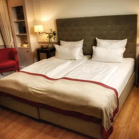 Parkhotel Surenburg Ξενοδοχείο 4*