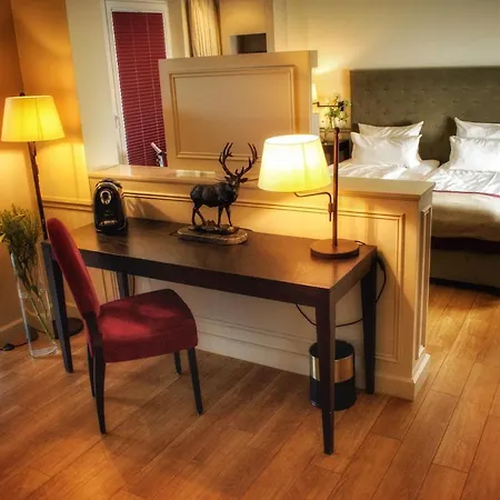Parkhotel Surenburg 4*