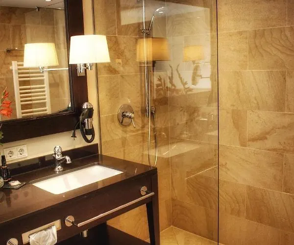 Parkhotel Surenburg Hotel 4*