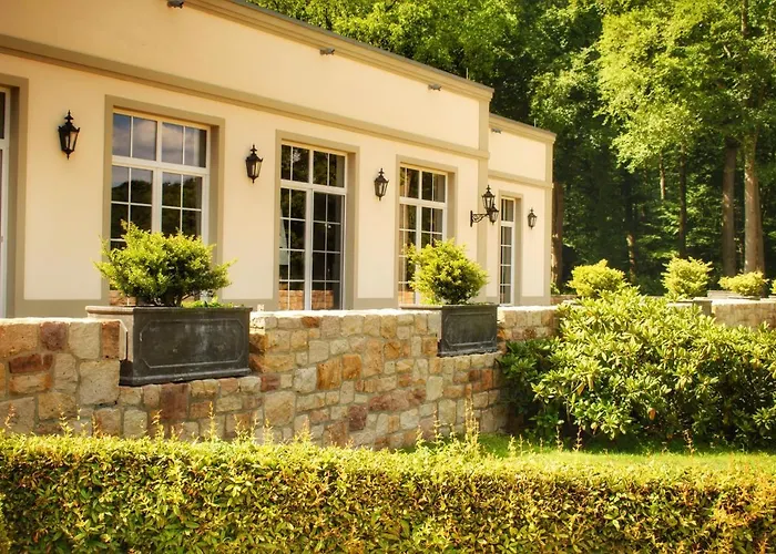 Hotel Parkhotel Surenburg 4*